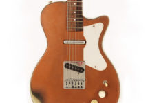 Продаётся гитара Джимми Пейджа