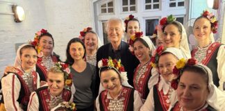 Джимми Пейдж посетил концерт болгарского хора в Лондоне